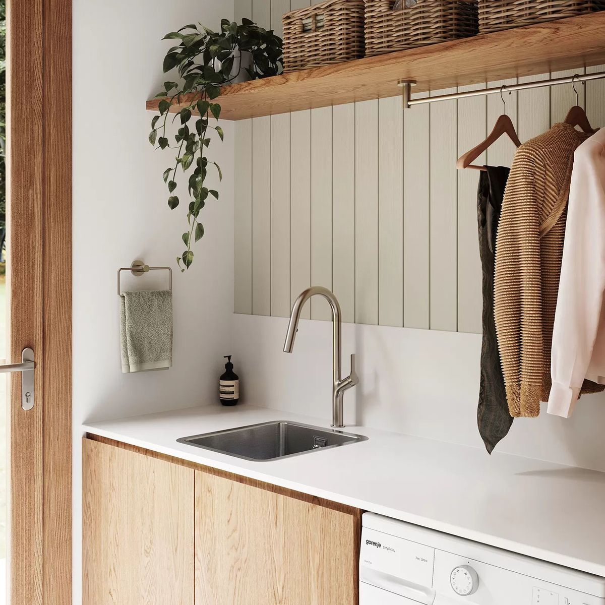 2000 Series Laundry Under/Over Sink with Overflow, Stainless Steel