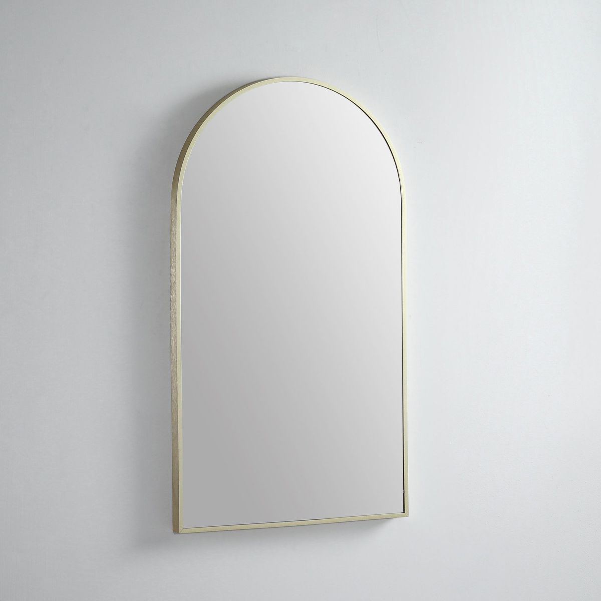 Modern Arch 500 Mirror with Portable Magnifier - Baltic Brass