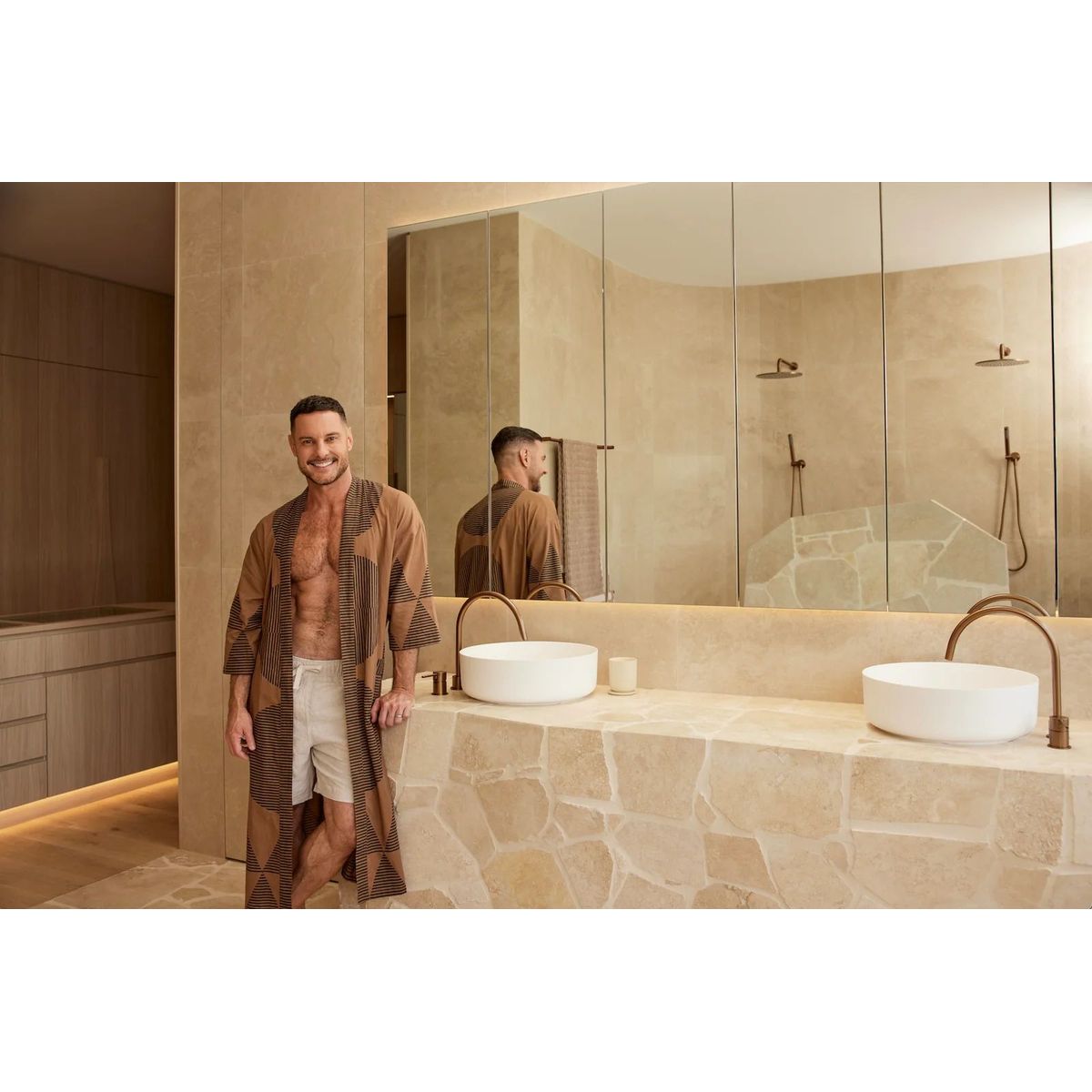 Round High-Rise Swivel Hob Spout , Lustre Bronze