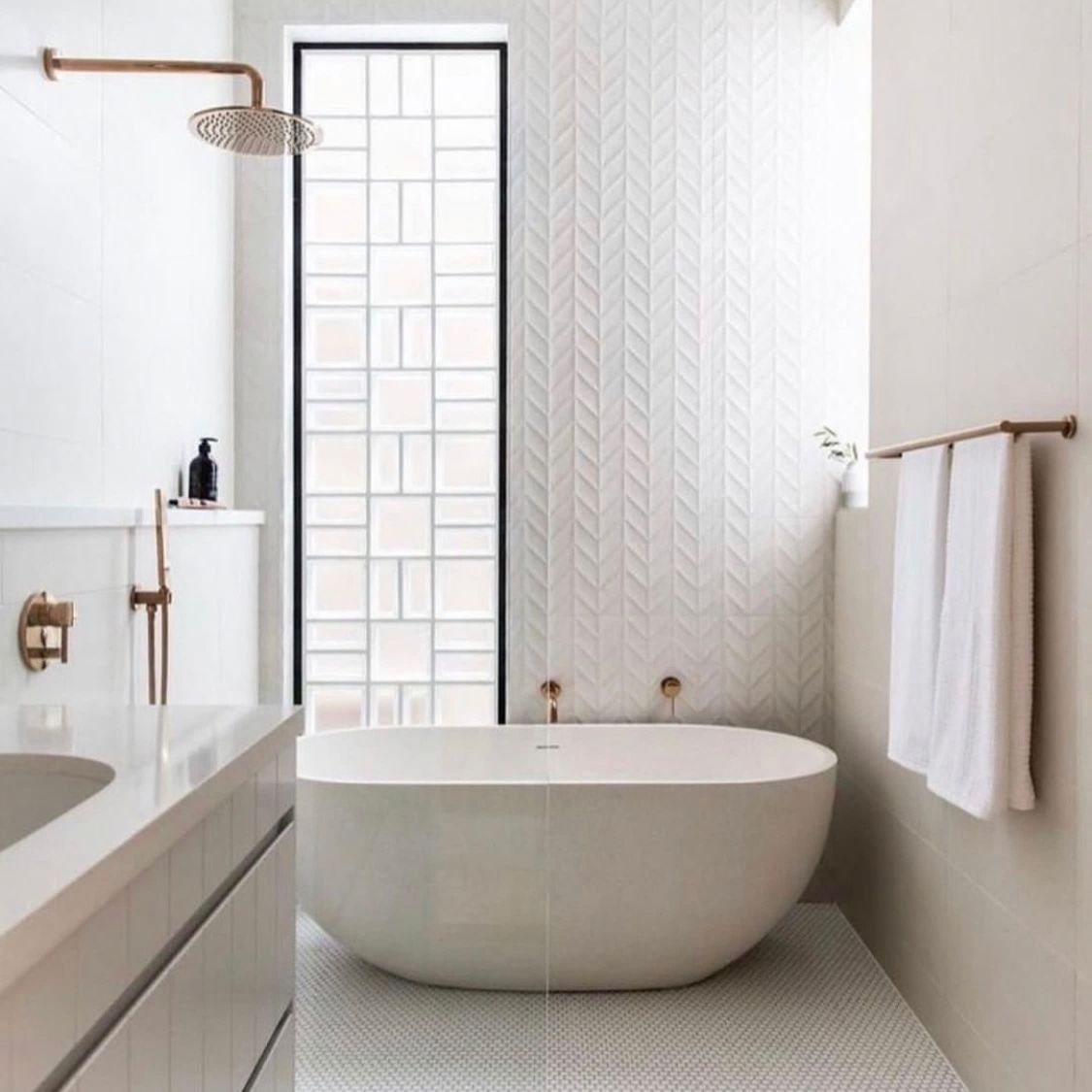 Bella 1800mm Freestanding Bathtub