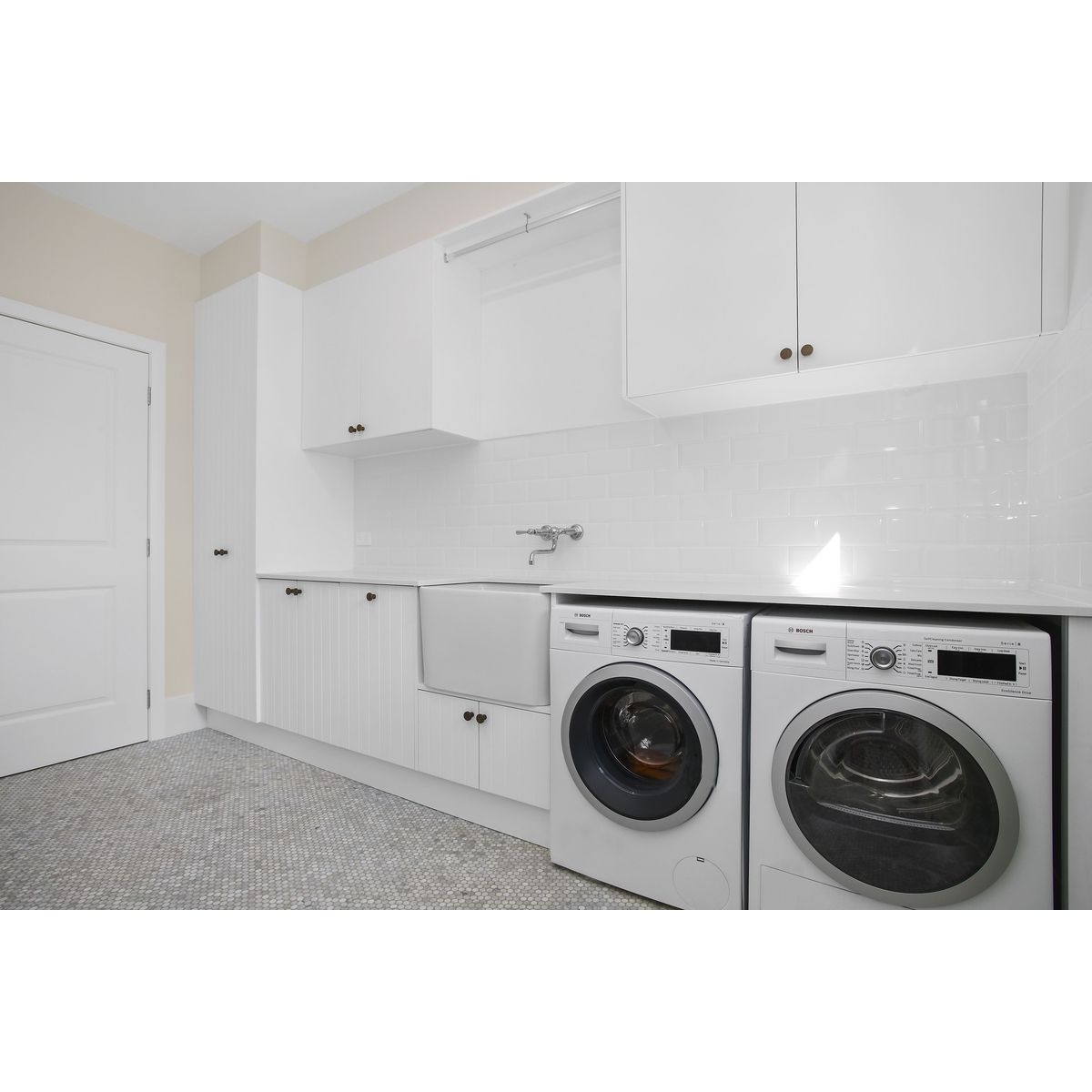 Tribo 60X42 Fireclay Sink