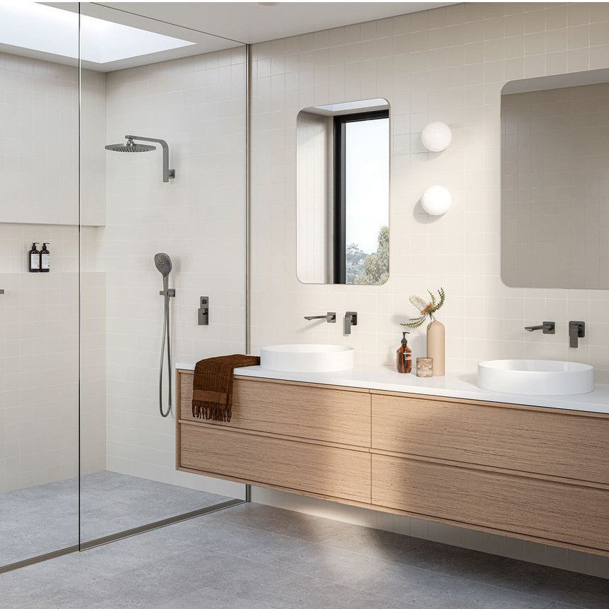 Nuage Wall Basin / Bath Outlet 200mm - Brushed Carbon