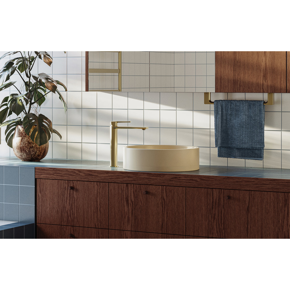 Phoenix Vask Vessel Mixer - Lead Free, Brushed Gold