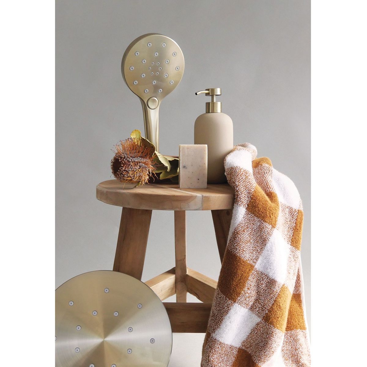 LuxeXP Shower Rose 250mm Round - Brushed Gold