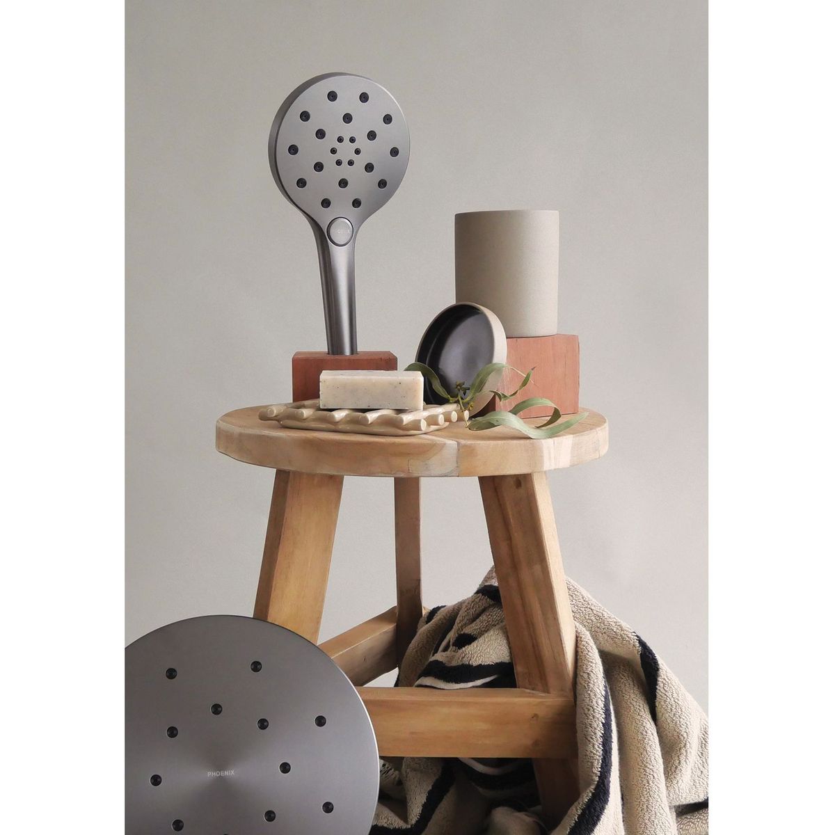 LuxeXP Shower Rose 250mm Round - Brushed Carbon