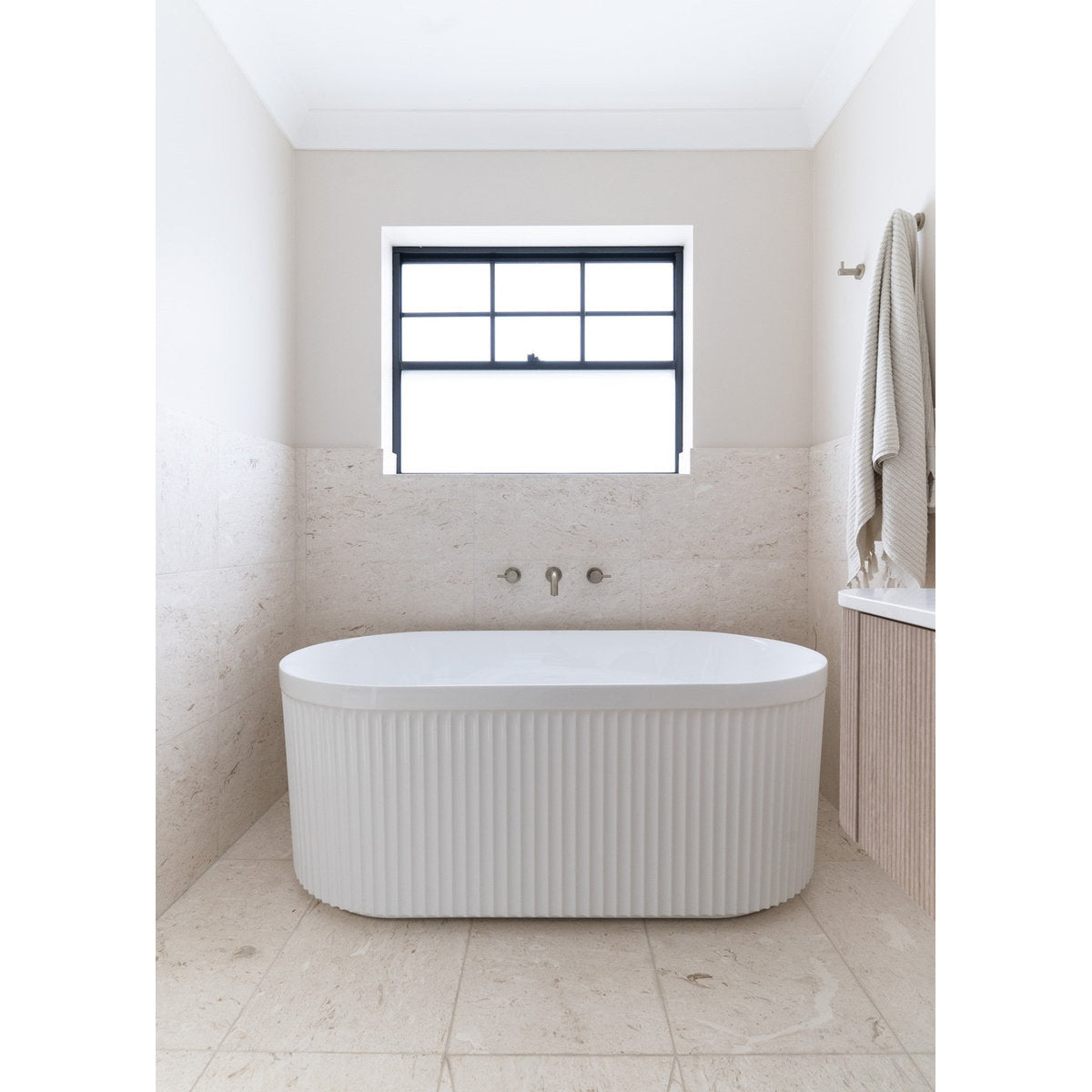 ADP Bronte Freestanding Bath, Matte White