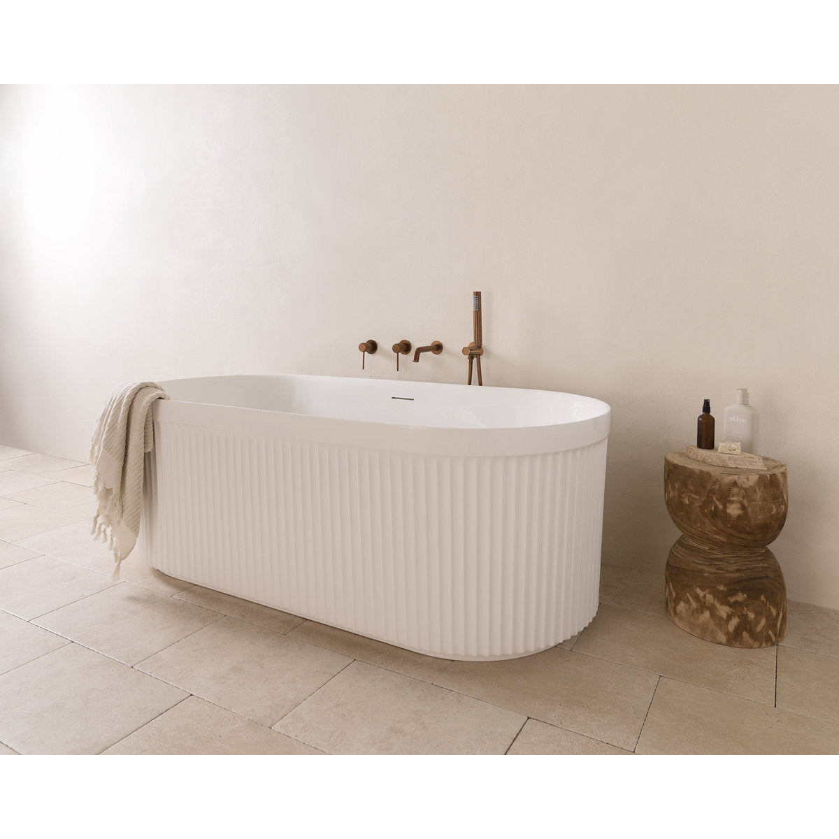 ADP Bronte Plus Freestanding Bath, Gloss White