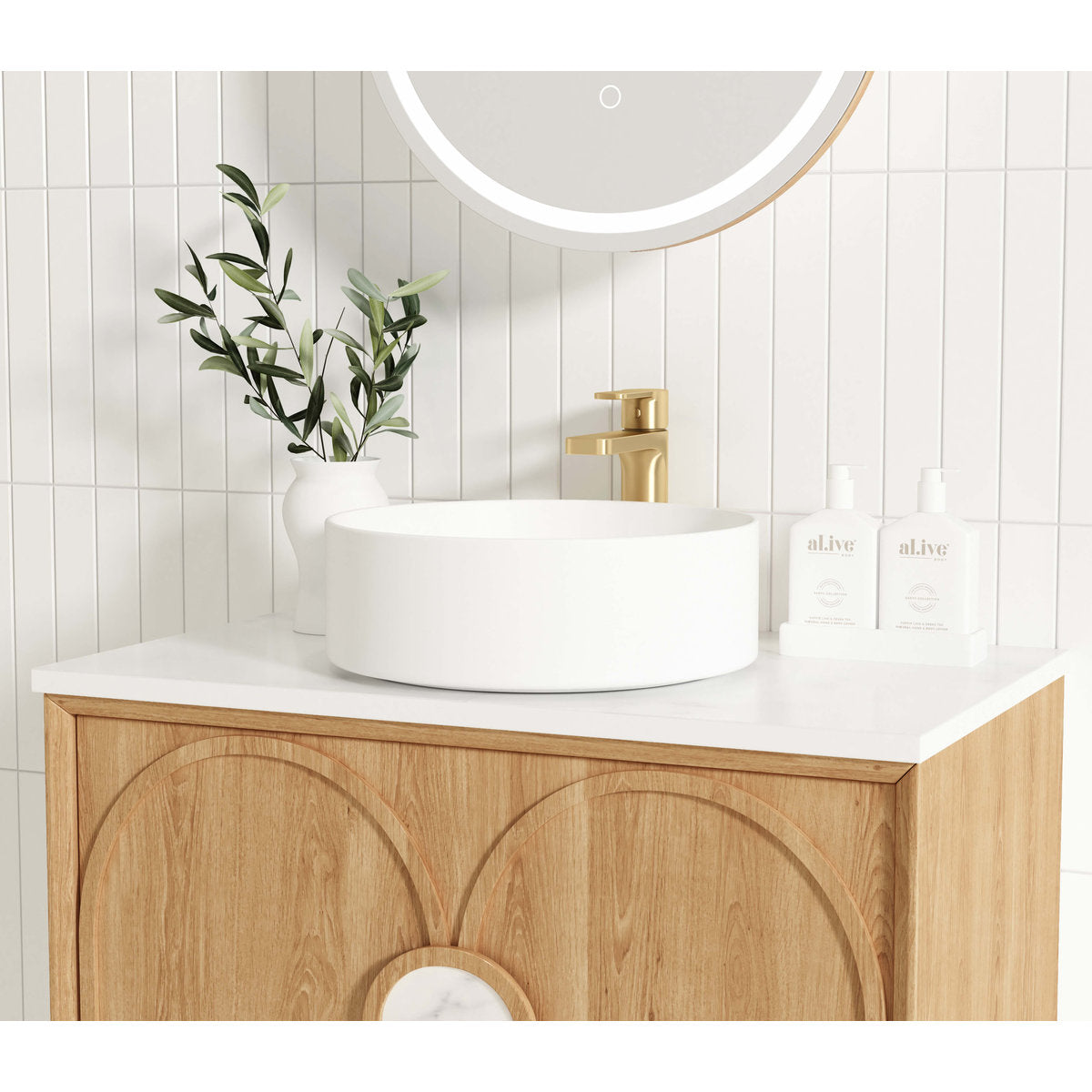 Otti Laguna 600mm Natural American Oak Wall Hung Cabinet