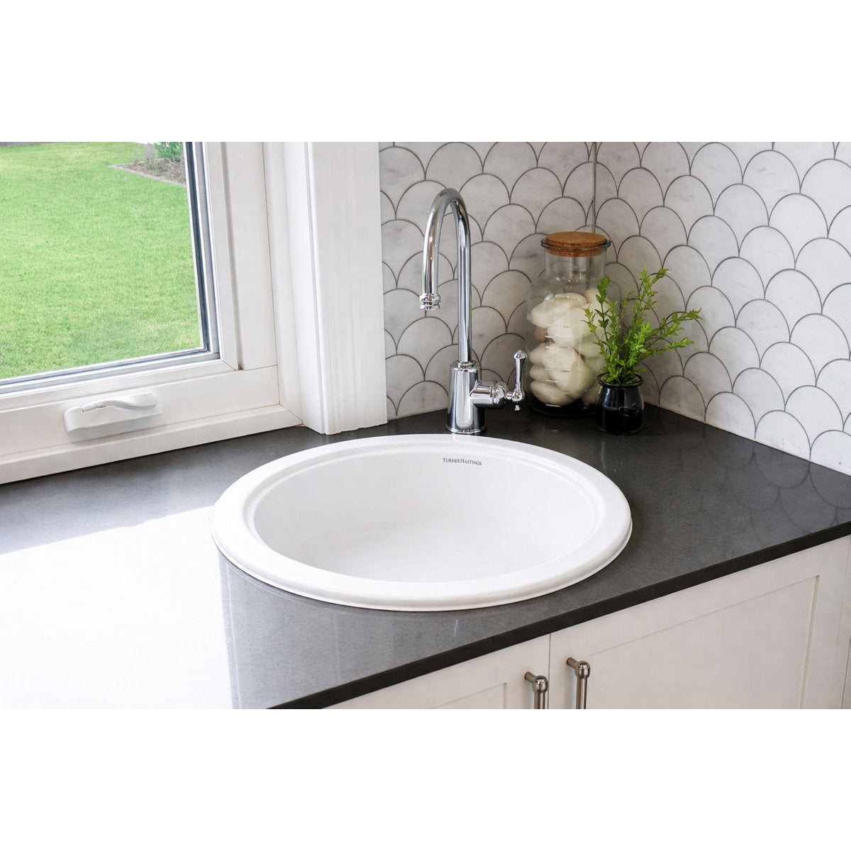 Cuisine Round 47 Inset/Undermount Fireclay Sink - Matte White