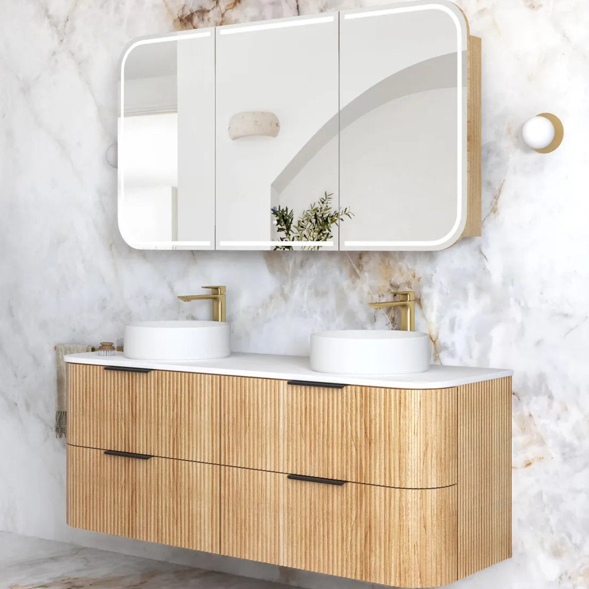 Otti Havana 1500mm Woodland Oak Fluted Wall Hung Fluted Curve Vanity
