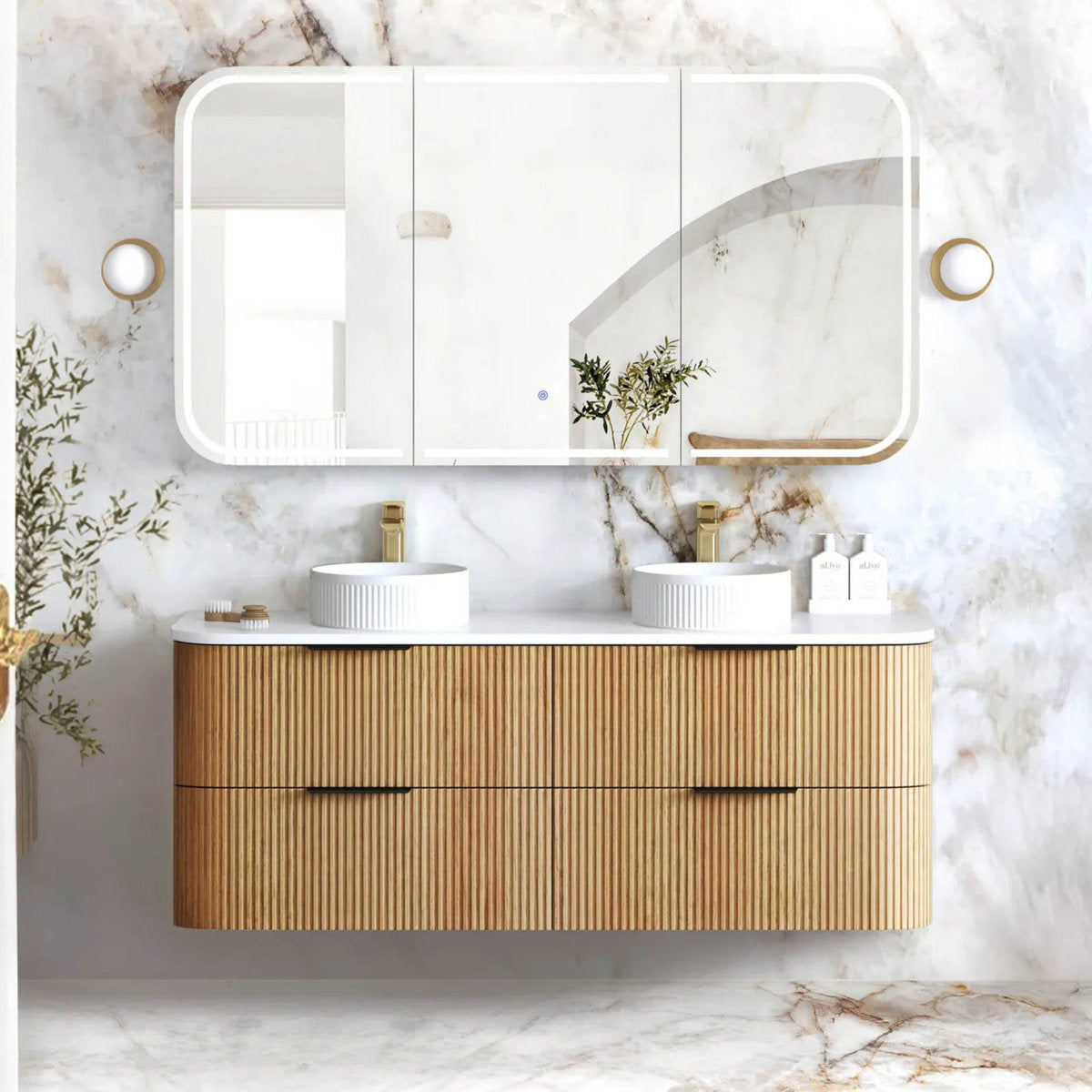 Otti Havana 1500mm Woodland Oak Fluted Wall Hung Fluted Curve Vanity