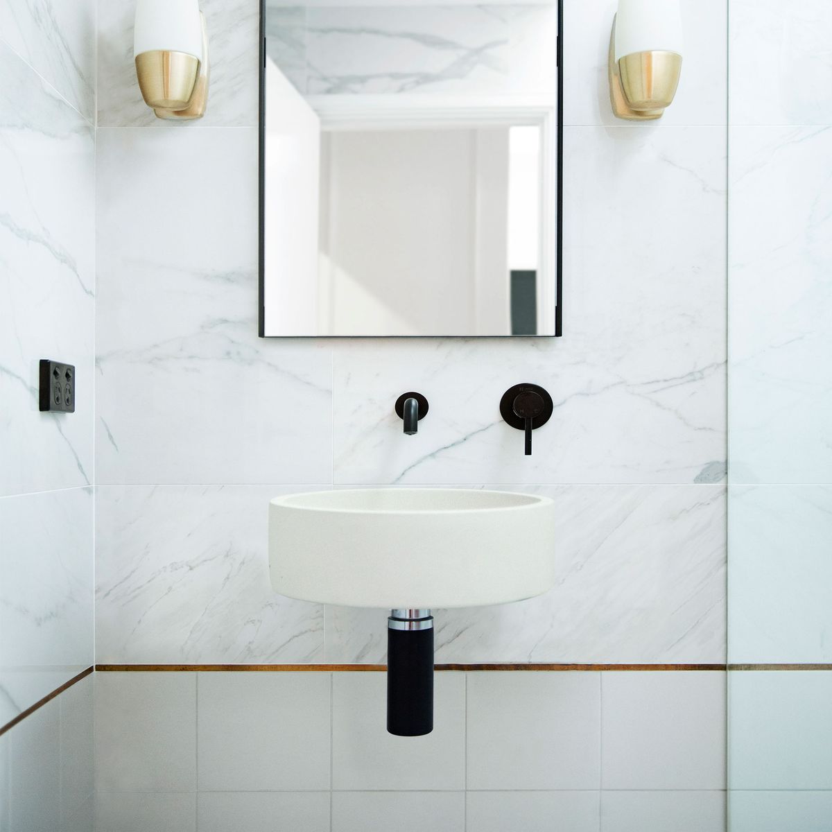 Nood Wall Mount Hoop Basin in Ivory