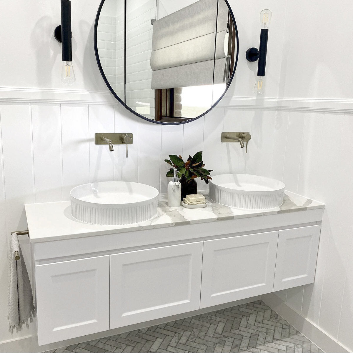 Otti Hampton Mark II Satin White Wall Hung Cabinet 1500mm