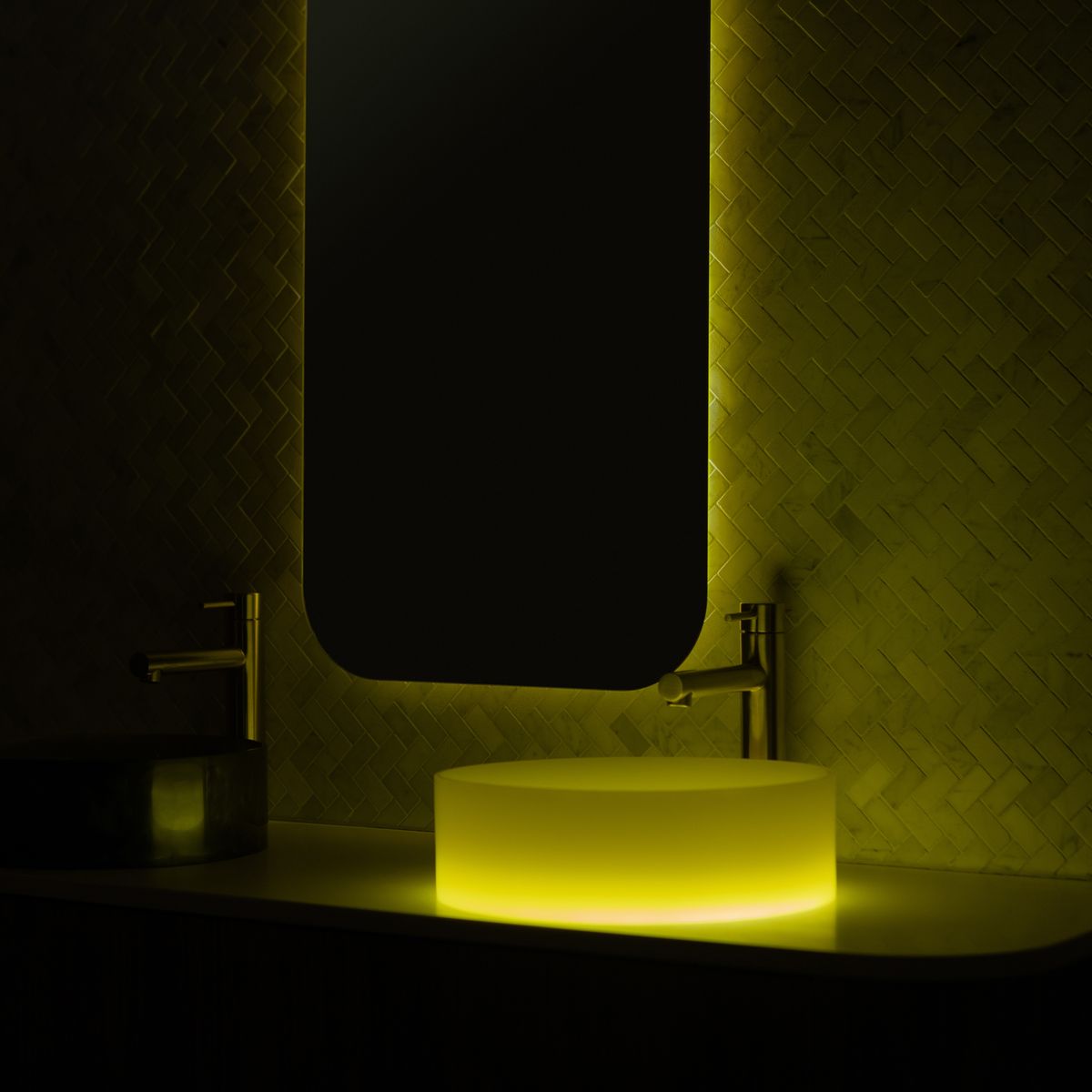 The Basin Lab Rectangular 900mm x 500mm x 6mm Mirror
