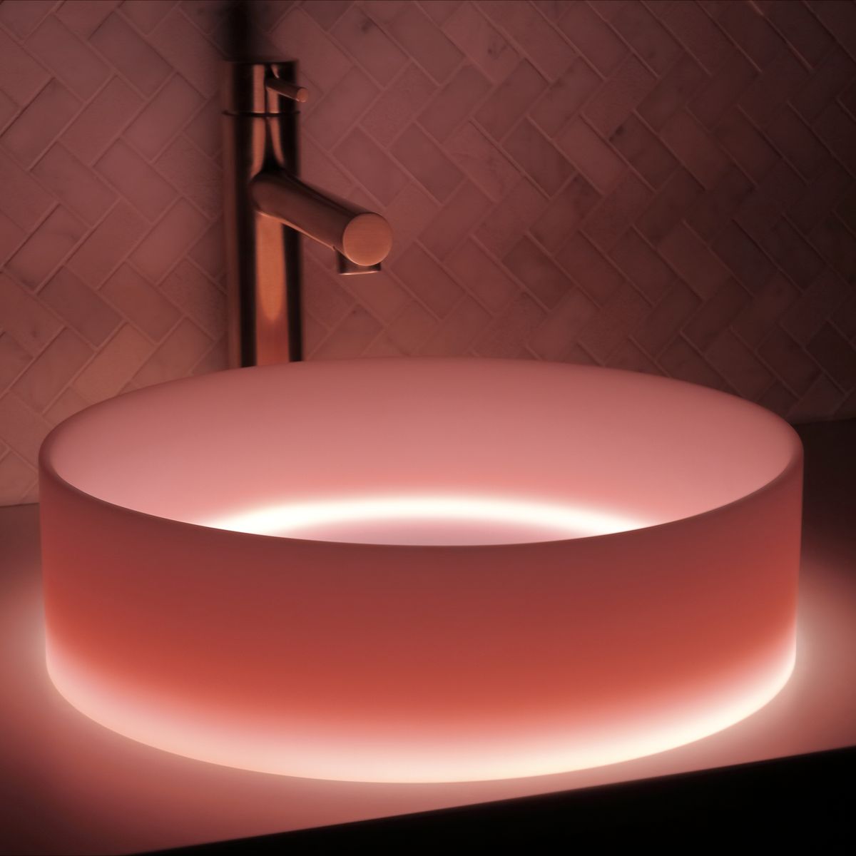 The Basin Lab Powder 400 Coliseum Basin, Soft Pink
