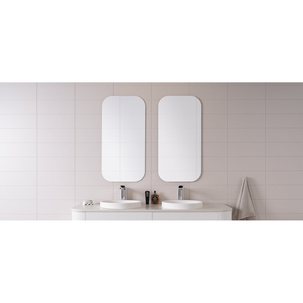 ADP Stadium Polished Edge Mirror, 450 x 900