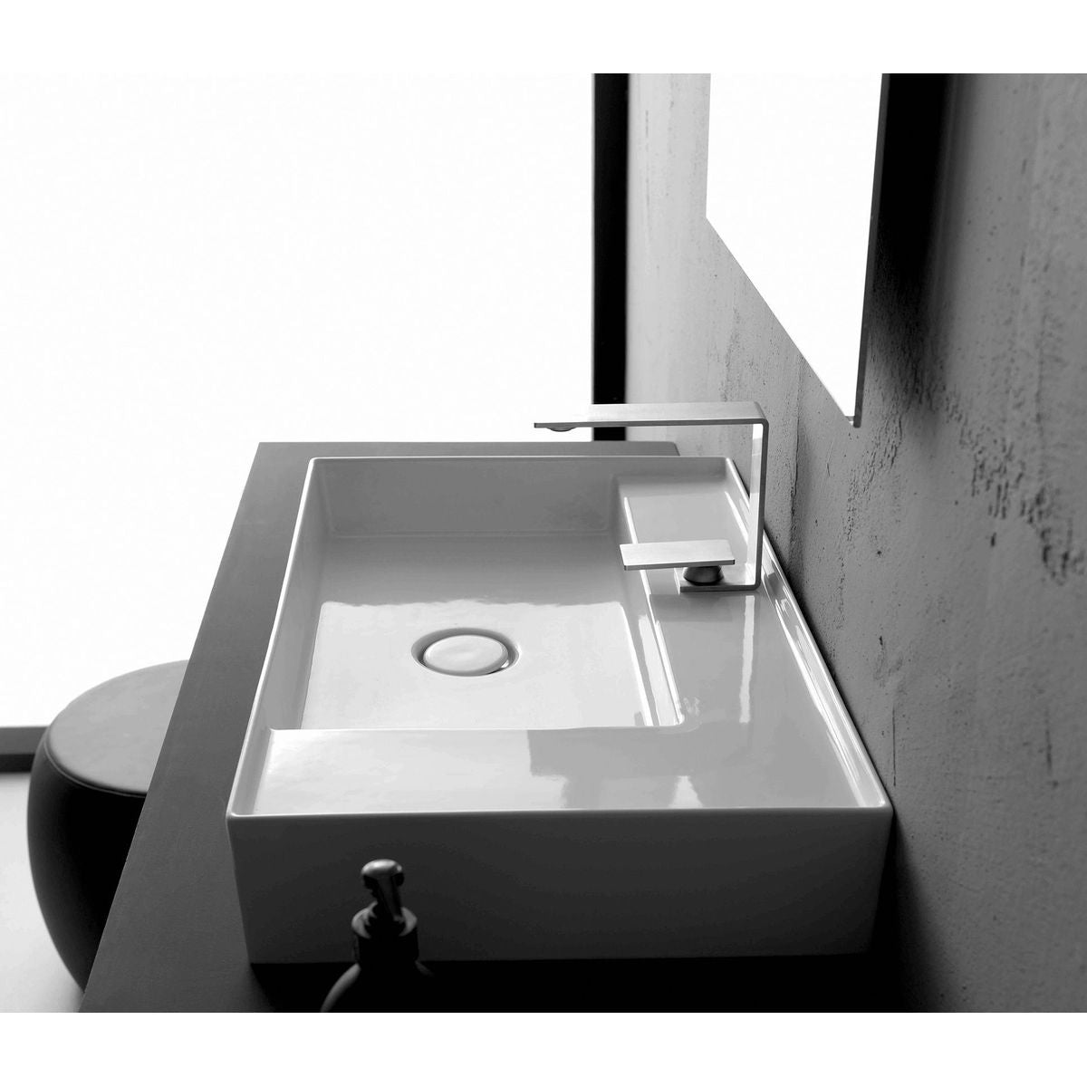 Studio Bagno Shard X 65 Bench Basin - No Taphole