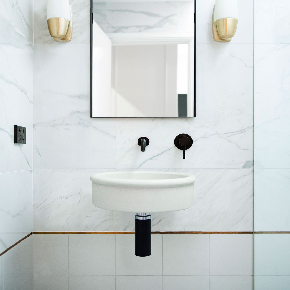 Nood Wall Mount Tubb Basin in Ivory