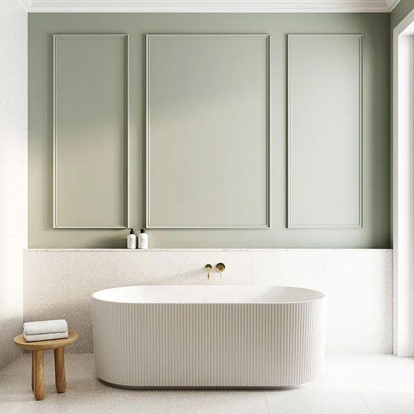 Bao Fluted 1700mm Freestanding Bath in Matte White