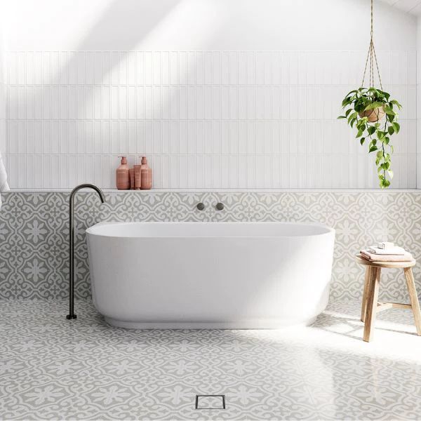 Bao Elegant 1500mm Back to Wall Bath in Matte White