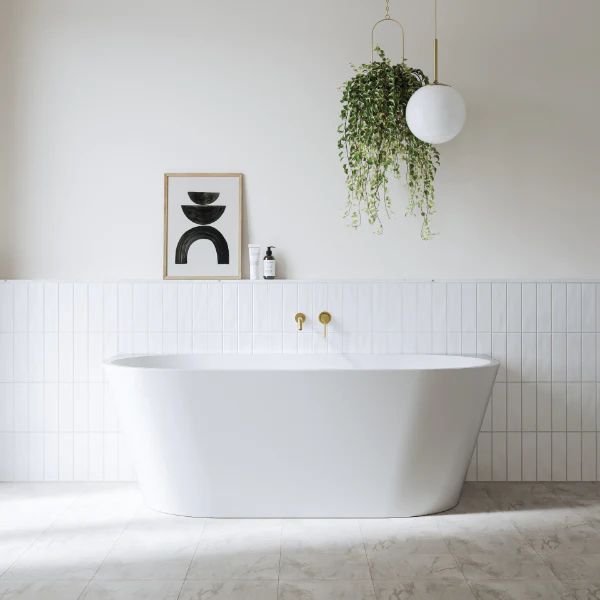Bao Bon 1500mm Back to Wall Bath in Gloss White