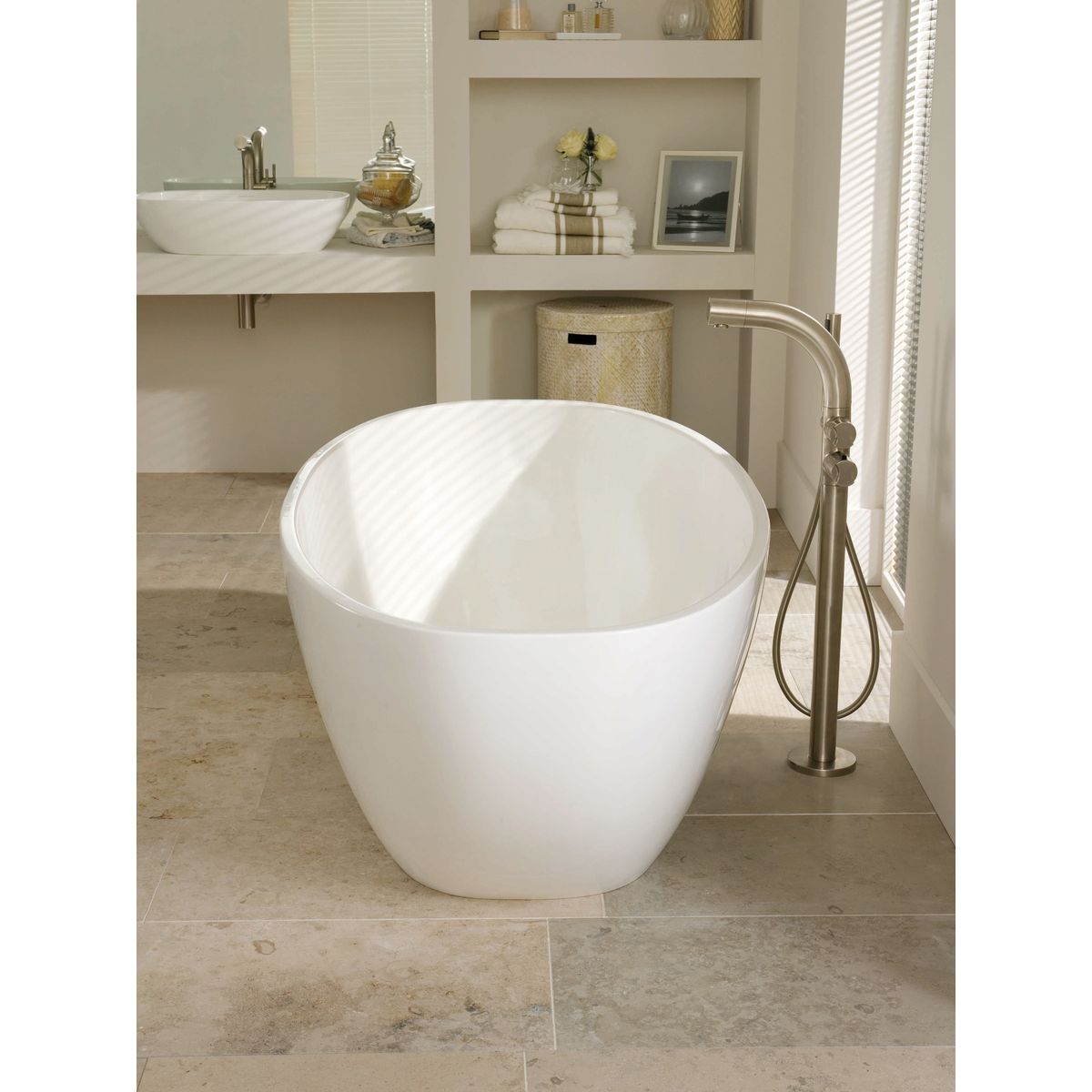 Victoria + Albert Barcelona Classic Bath, Gloss White