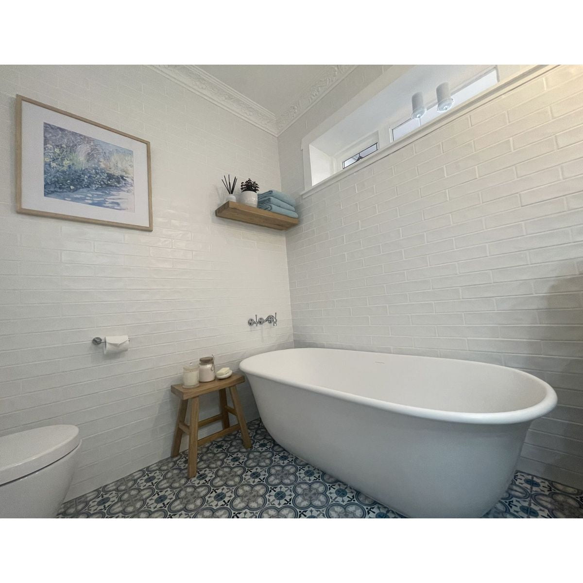 Blanche 162 Titancast Bath - Satin Silk White
