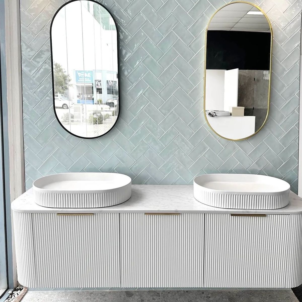 Bondi Satin White 1800mm Fluted Curve Vanity