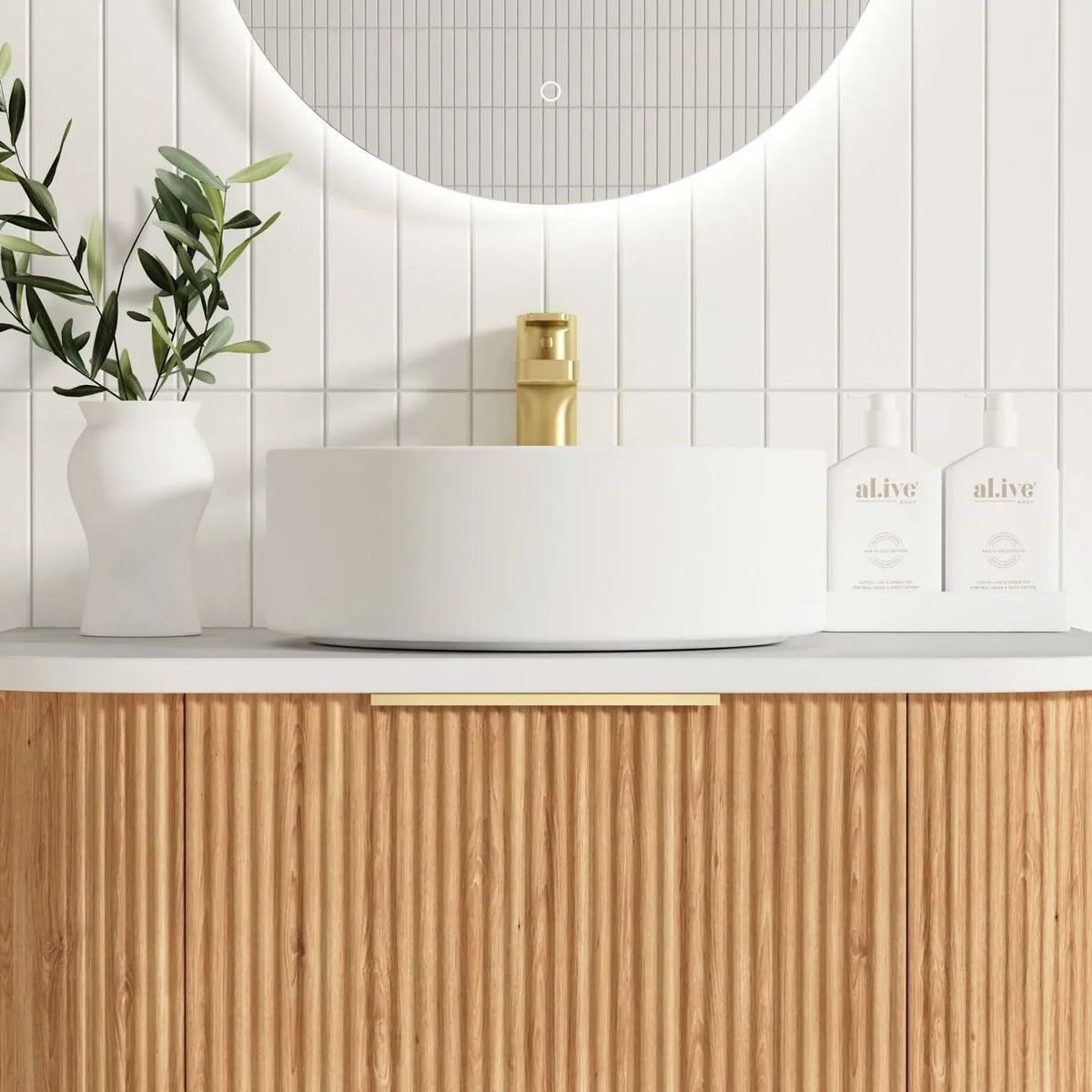 Bondi Woodland Oak 750mm Fluted Curve Vanity