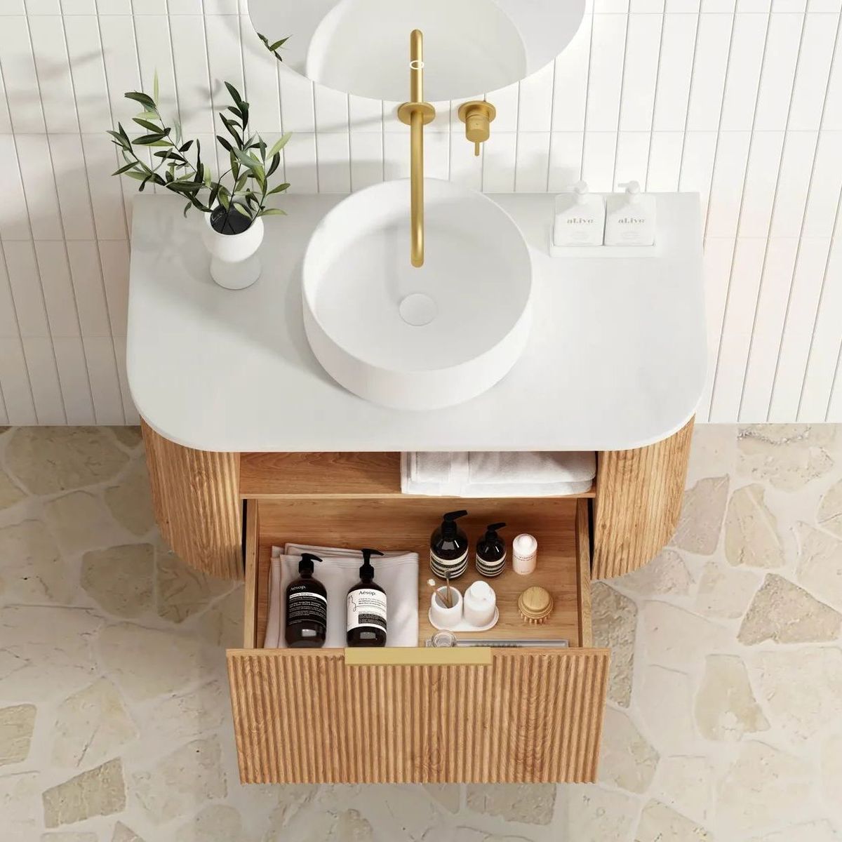 Bondi Woodland Oak 900mm Fluted Curve Vanity