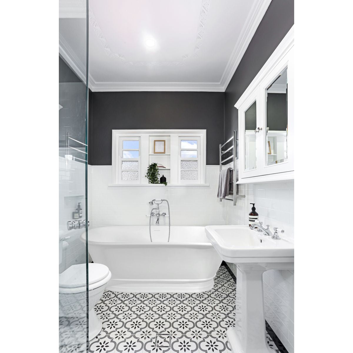 Cambridge 156 x 74 TitanCast Solid Surface Freestanding Bath - Gloss White