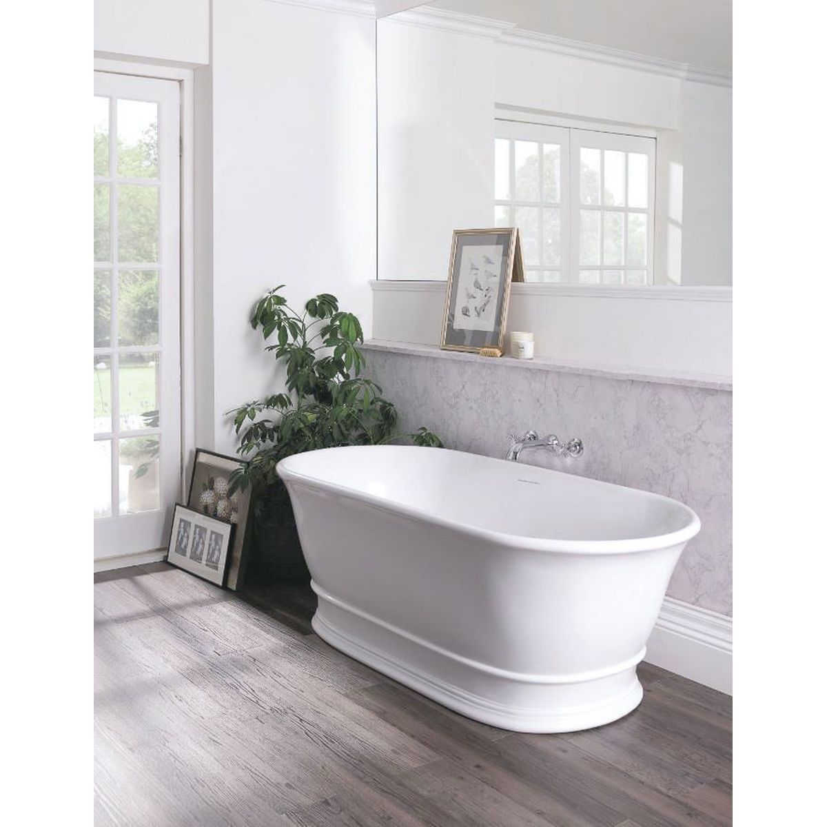 Cambridge 156 Titancast Bath - Satin Silk White