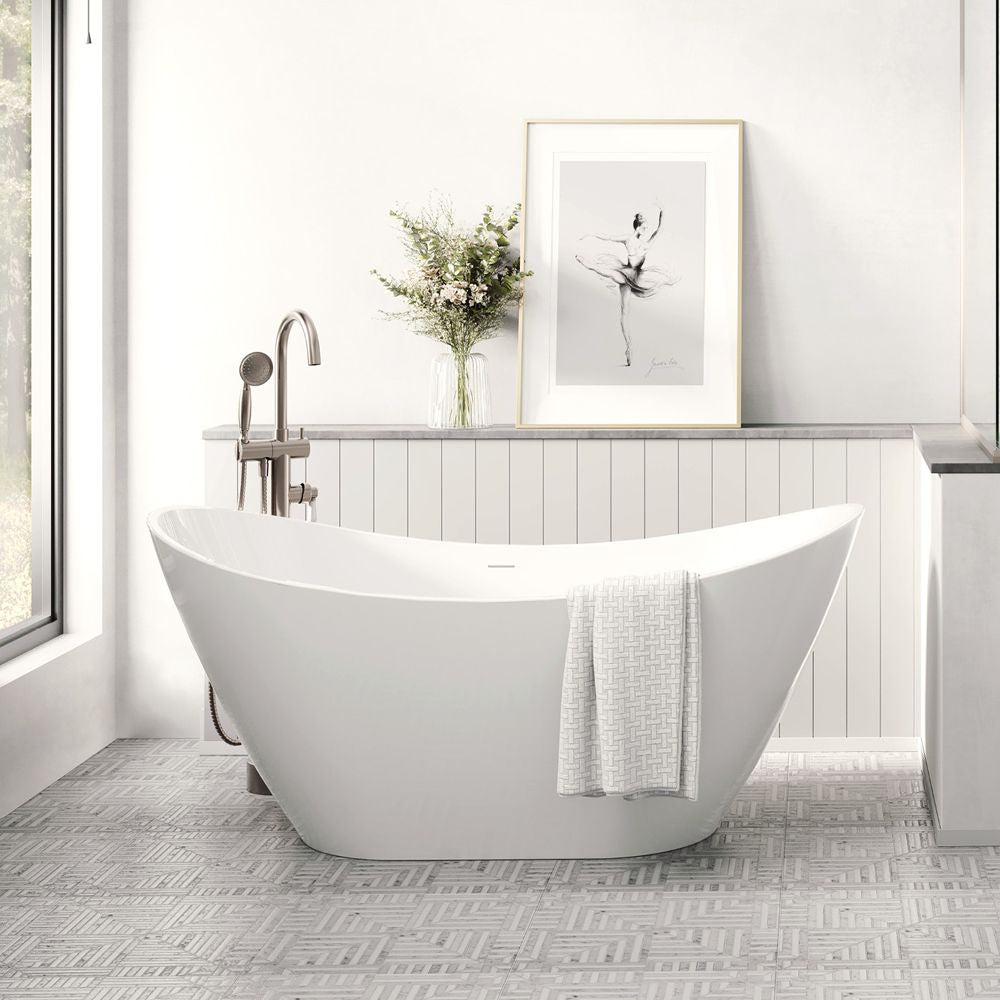 Paola Freestanding Acrylic Bath with Overflow, 1500mm