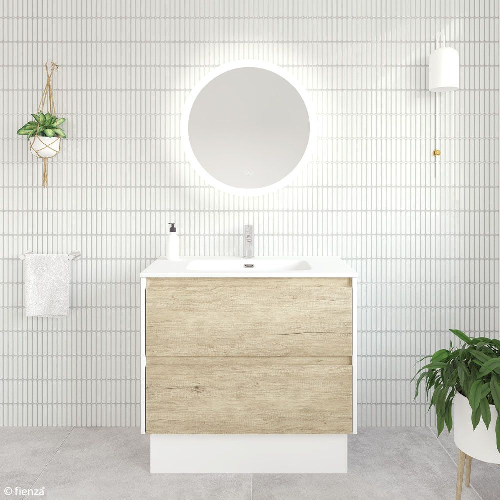 Kaya Round LED Mirror, 696mm