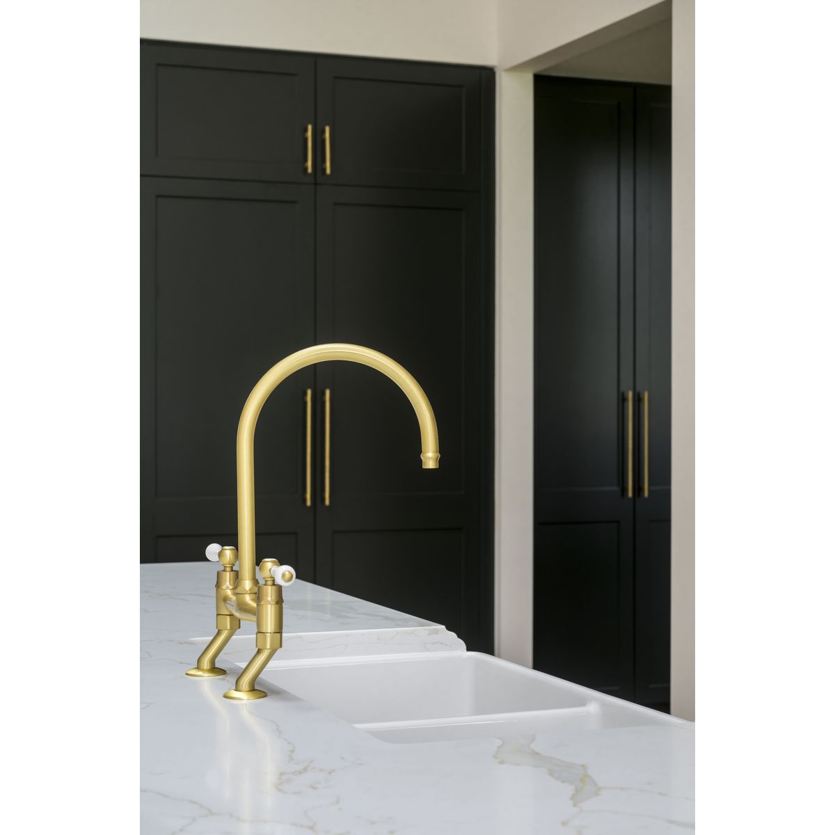 Ludlow Bridge Sink Mixer - Brushed Brass