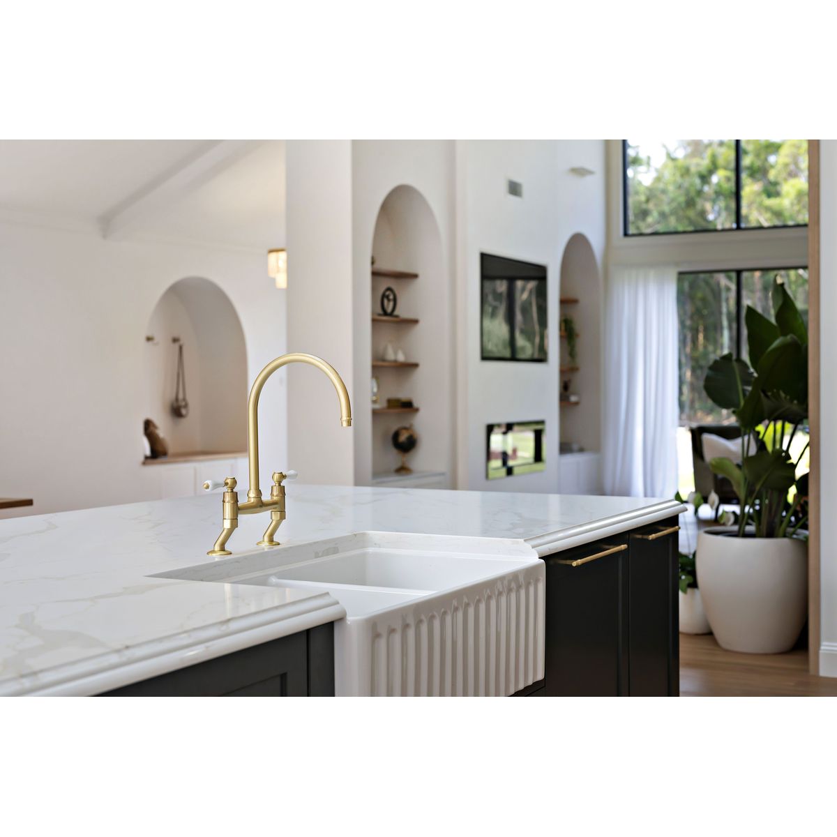Ludlow Bridge Sink Mixer - Brushed Brass