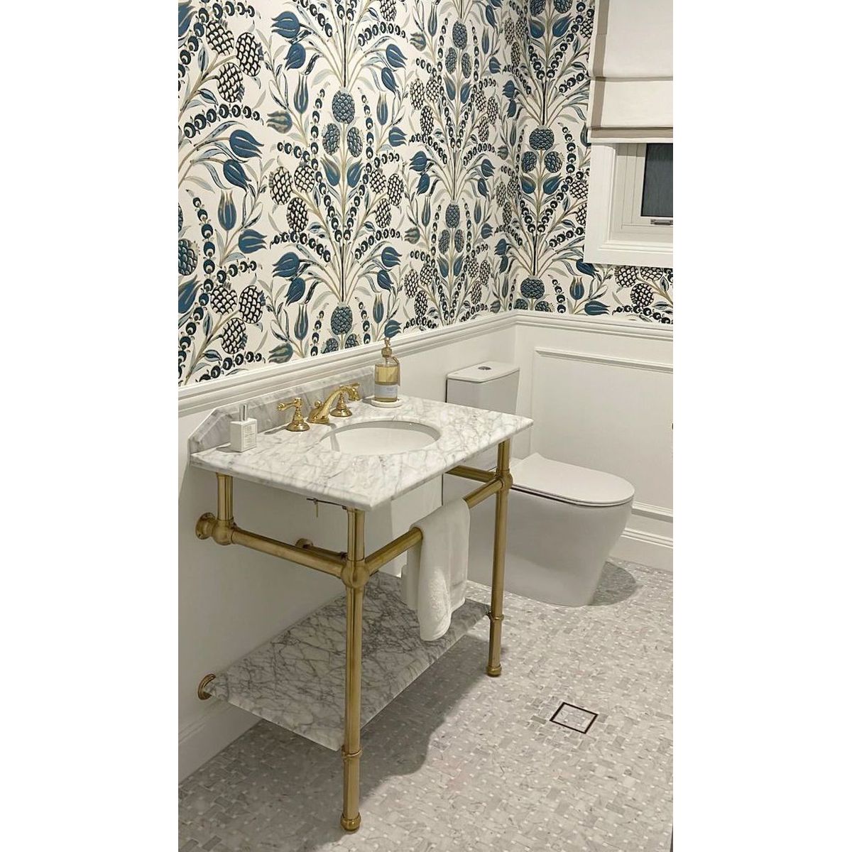 Mayer Brushed Brass Basin Stand With 75X55 Marble Top - 1 Taphole