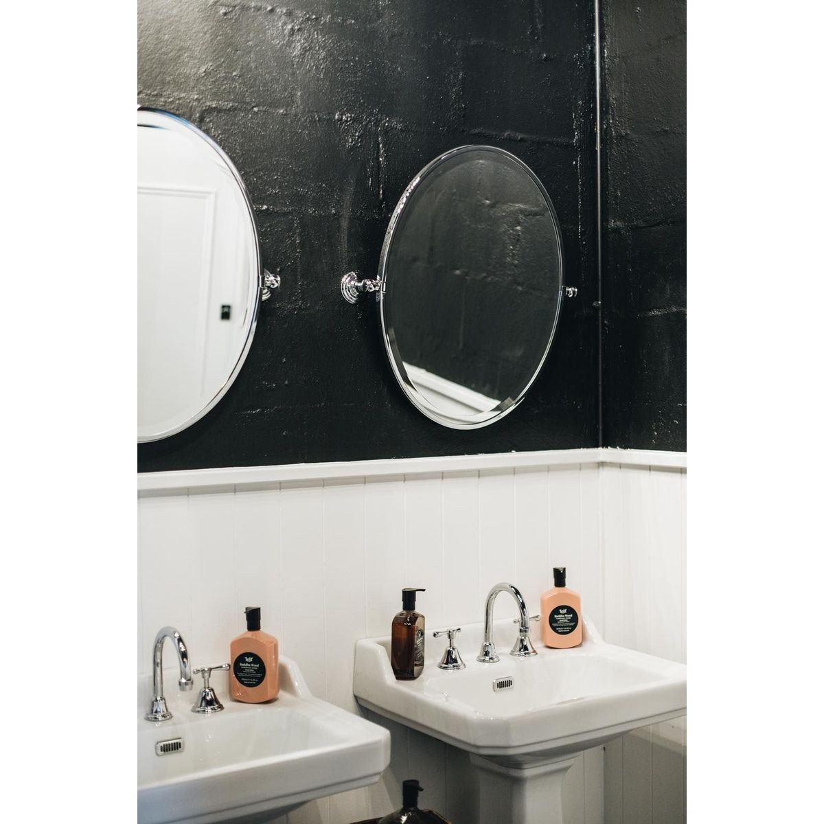 Mayer Oval Mirror - Chrome
