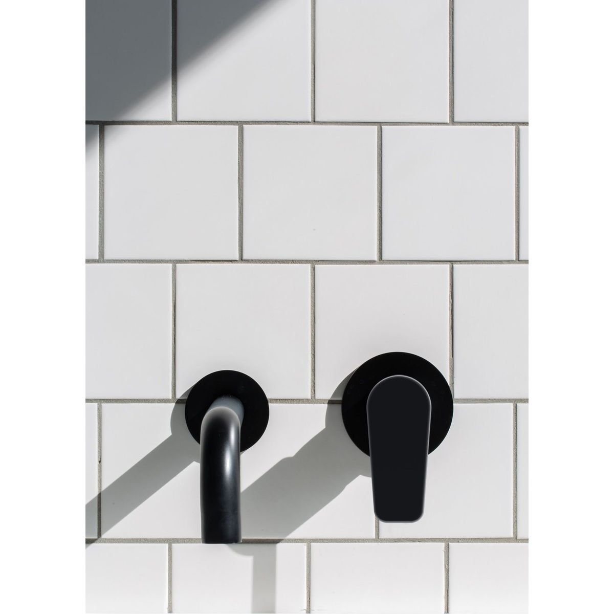 Round Wall Mixer Paddle Handle Trim Kit (In-Wall Body Not Included) - Matte Black