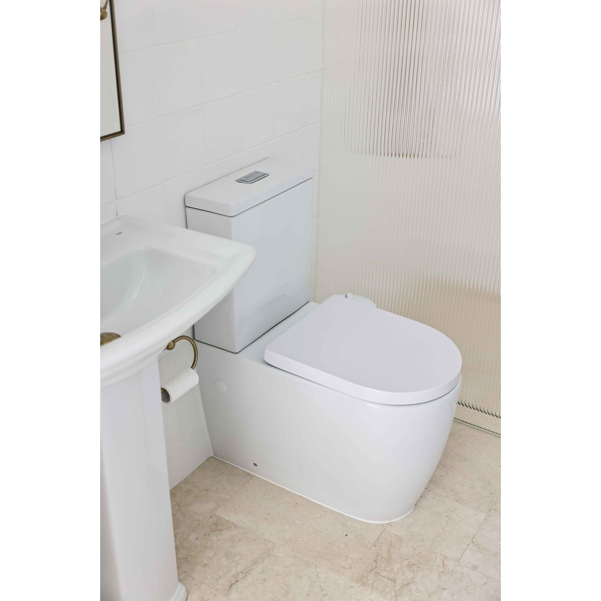 Narva Rimless Back To Wall Close Coupled Toilet Suite With Thin Seat