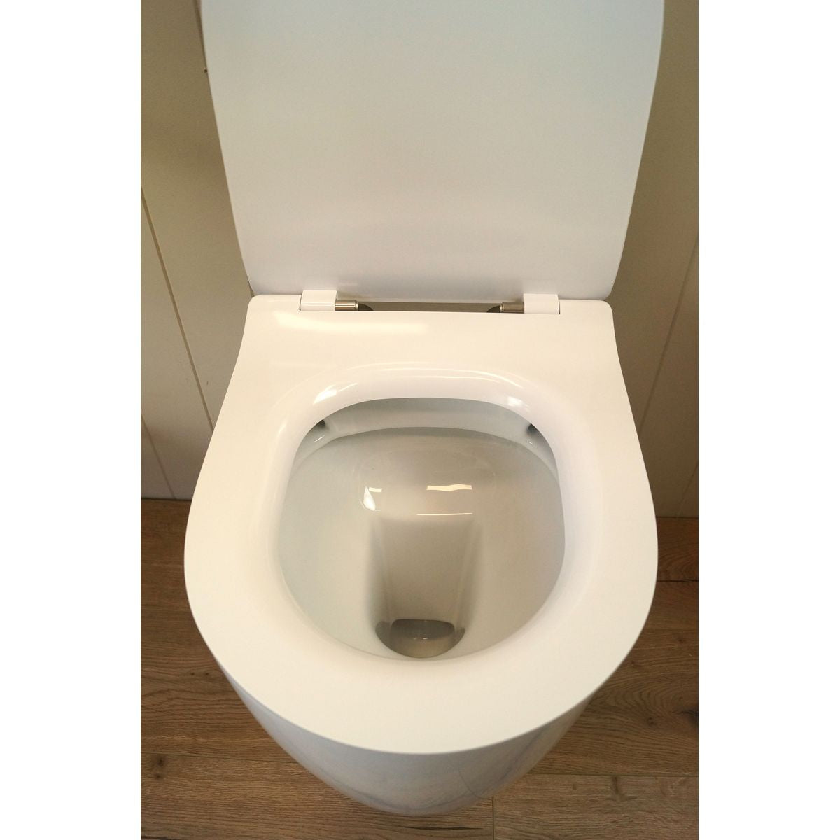 Narva Rimless Floor Pan With Thin Seat & Pan Bend