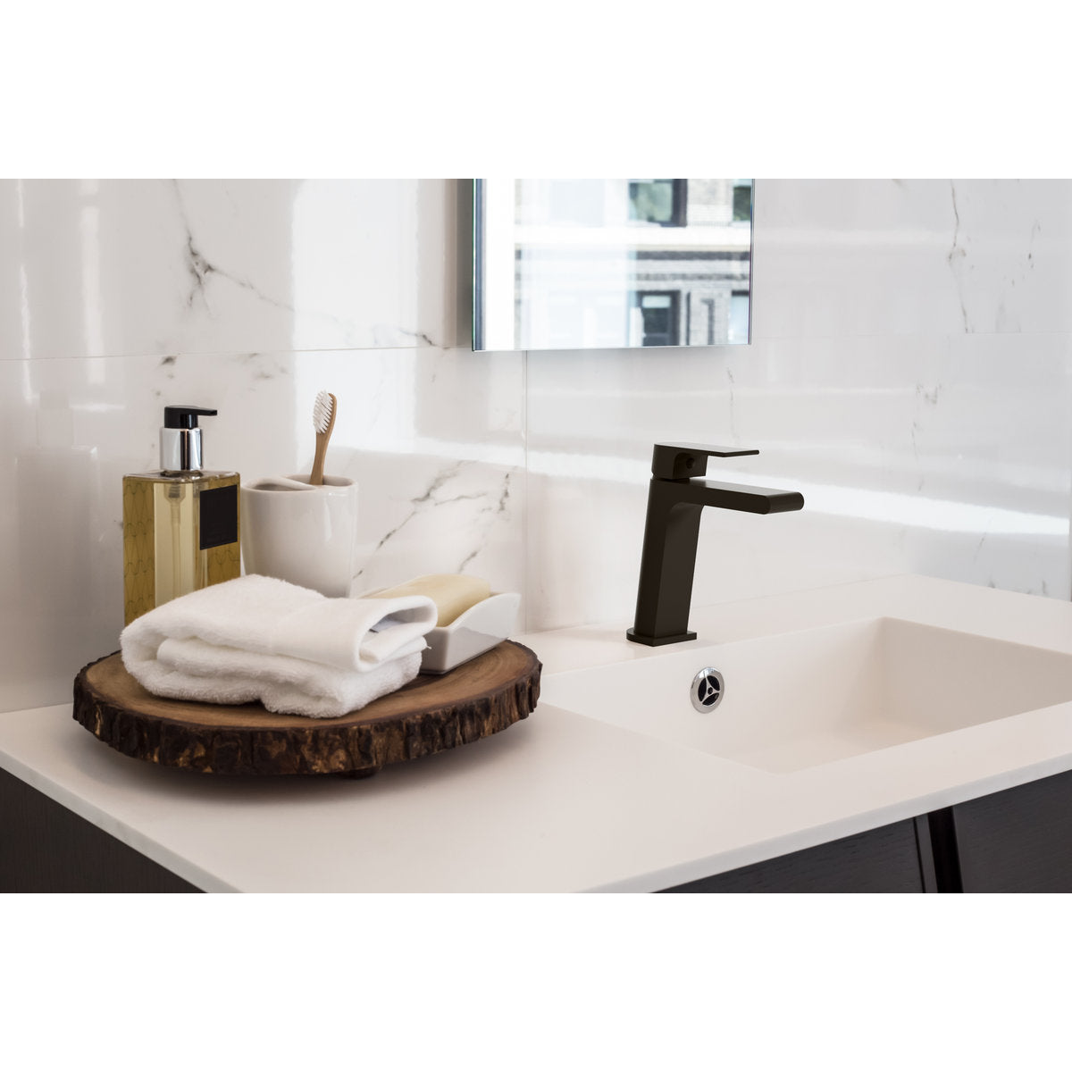 Bianca Basin Mixer - Matte Black