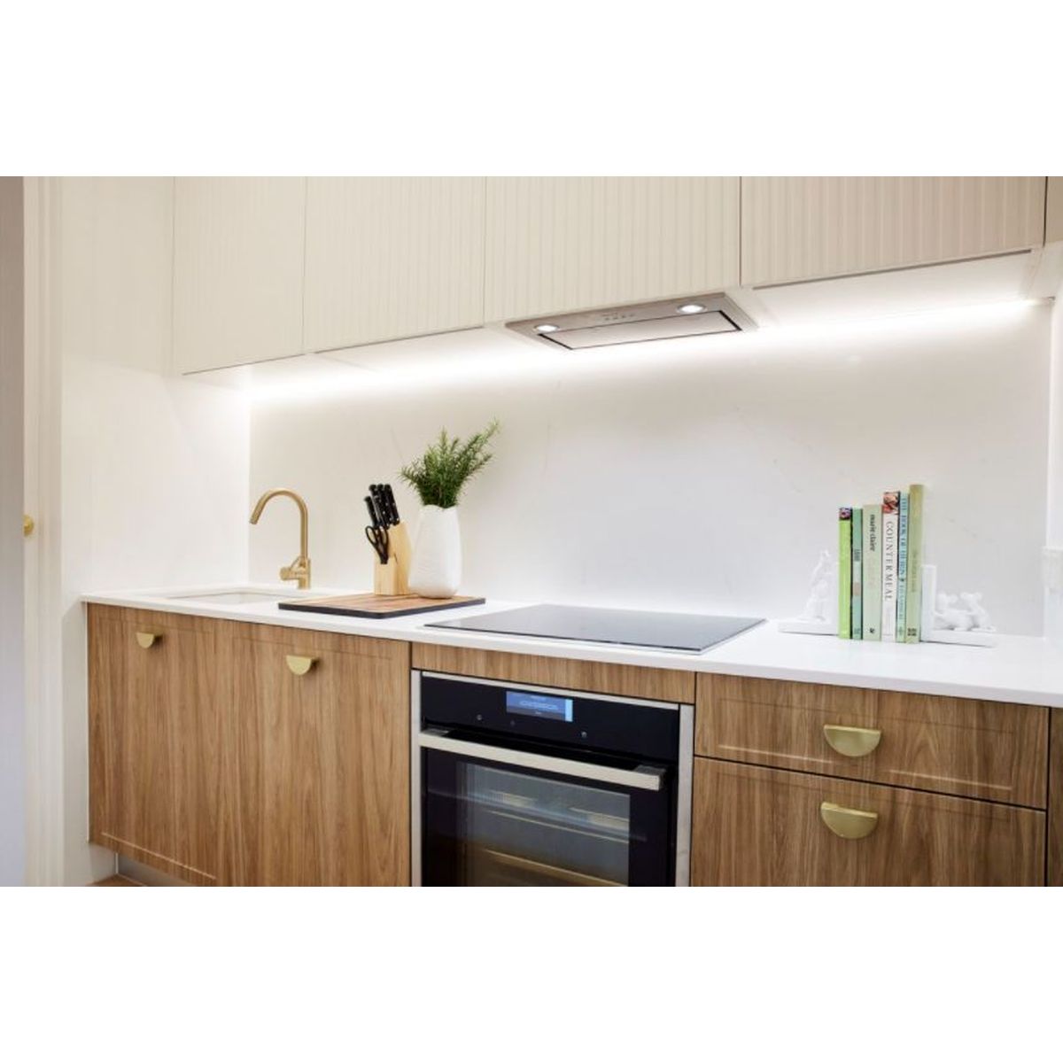 Novi 50X46 Fireclay Butler Sink - Gloss White