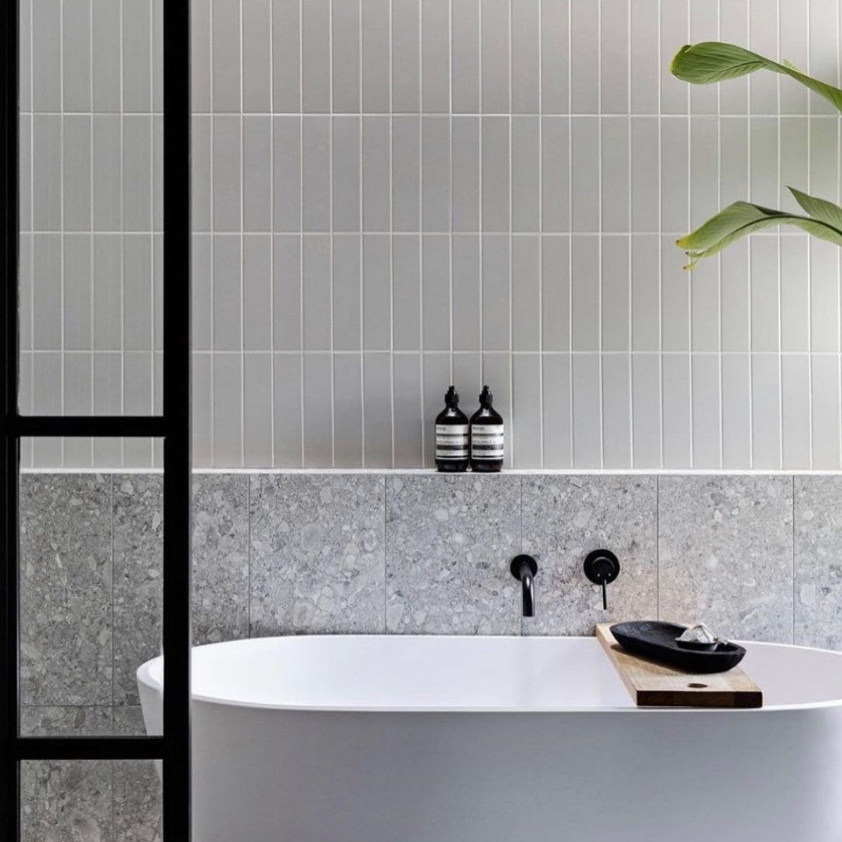 Olive Freestanding Bathtub