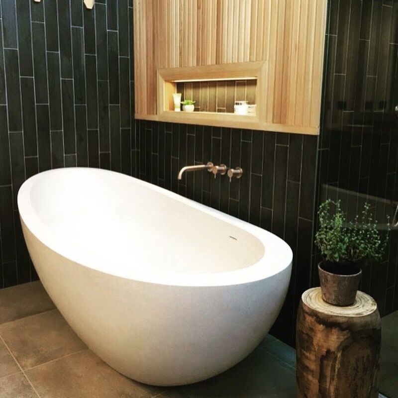 Autumn 1500mm Freestanding Bathtub