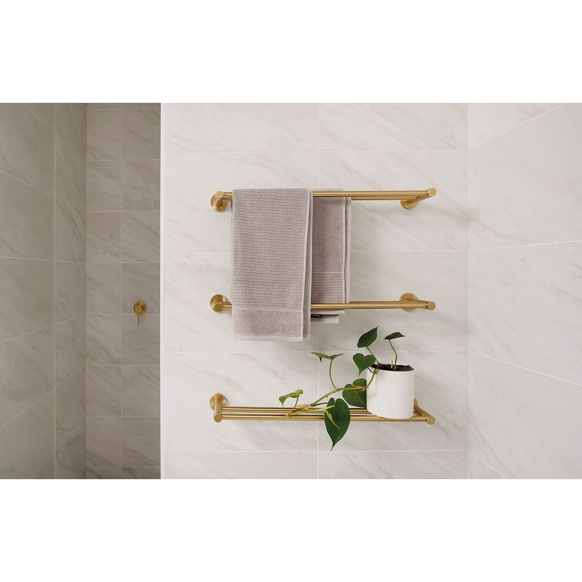 Radii Double Towel Rail 600mm Round Plate - Brushed Gold