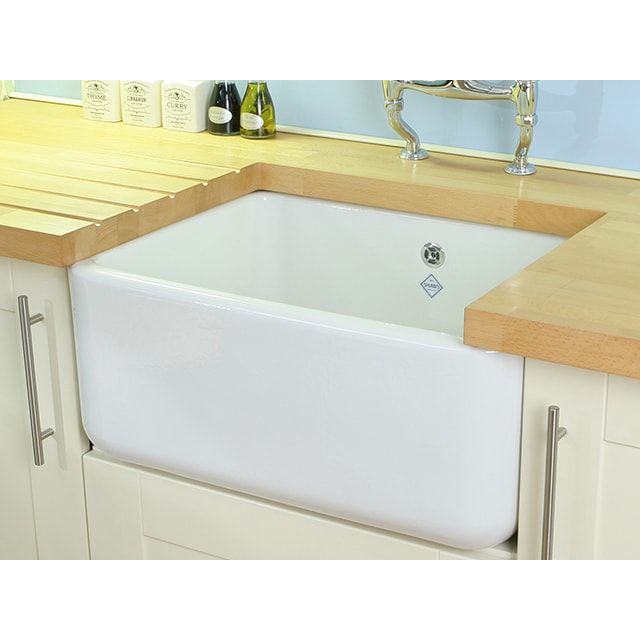 Shaws Butler 600 Sink with overflow