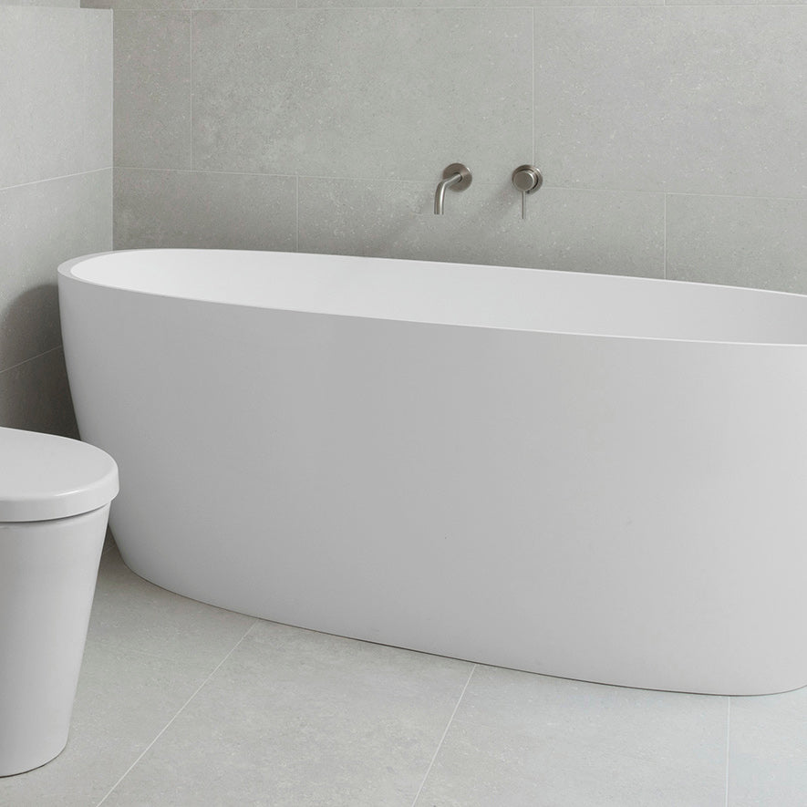 Submerge Bathtub - Gloss White
