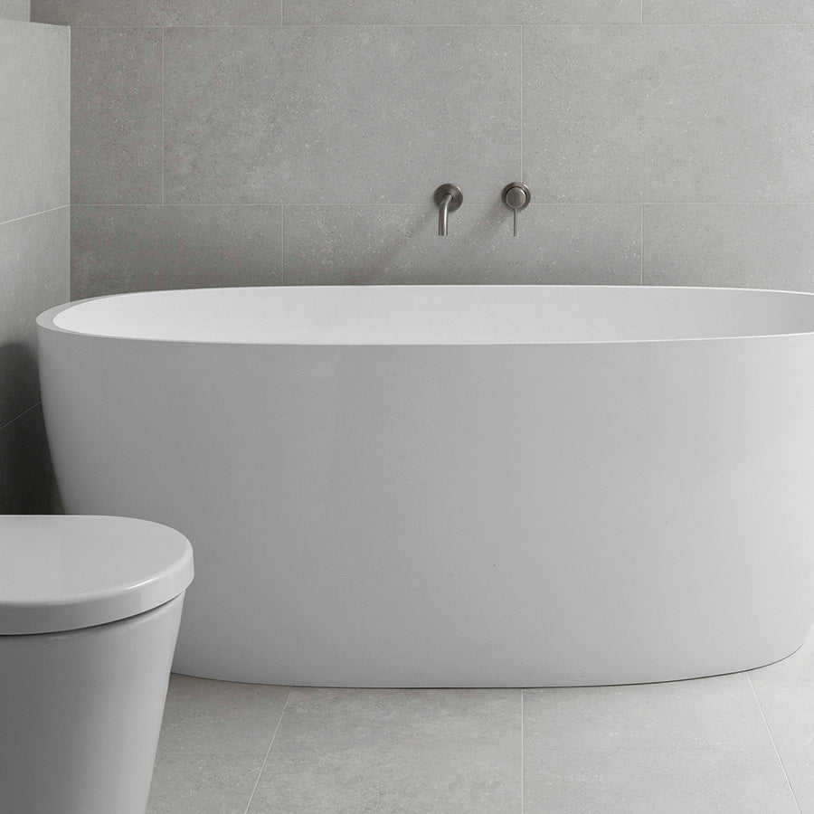 Submerge Bathtub - Gloss White