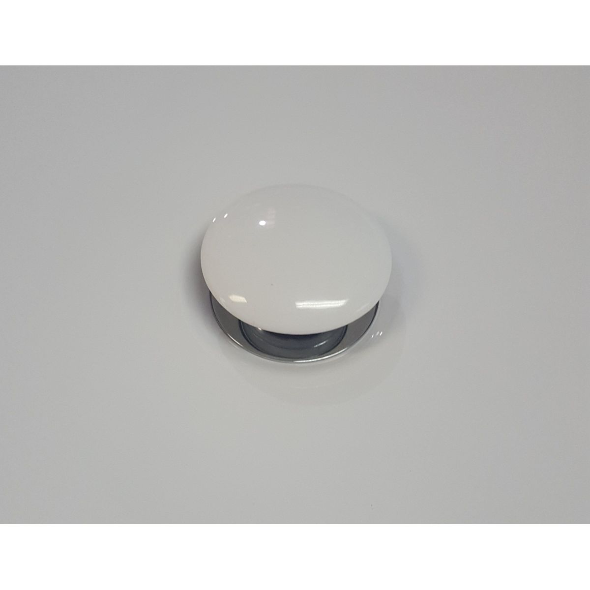 Universal 32/40mm Pop-Up Waste - White Ceramic